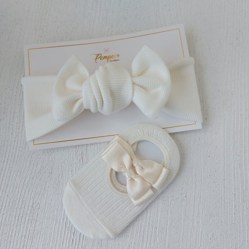 Pempem Bandana Baby Girl Bandana Socks Set 