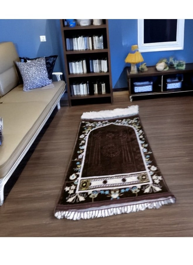 Salam Gifts - An engraved and soft prayer rug with a luxurious and comfortable velor face, suitable for both genders - Image 1