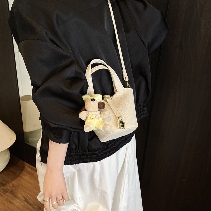 Fashionable Western Style Retro Portable Bucket Bag Women'S 2025 Spring New Elegant All-Match Niche Shoulder Crossbody Bag - Image 4