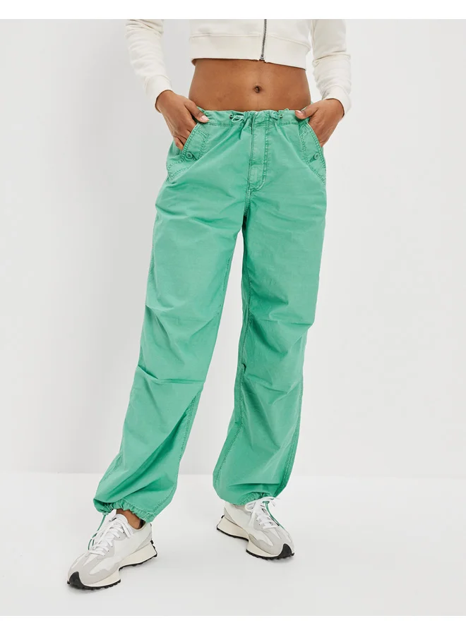 American Eagle AE Snappy Stretch Low-Rise Parachute Pant