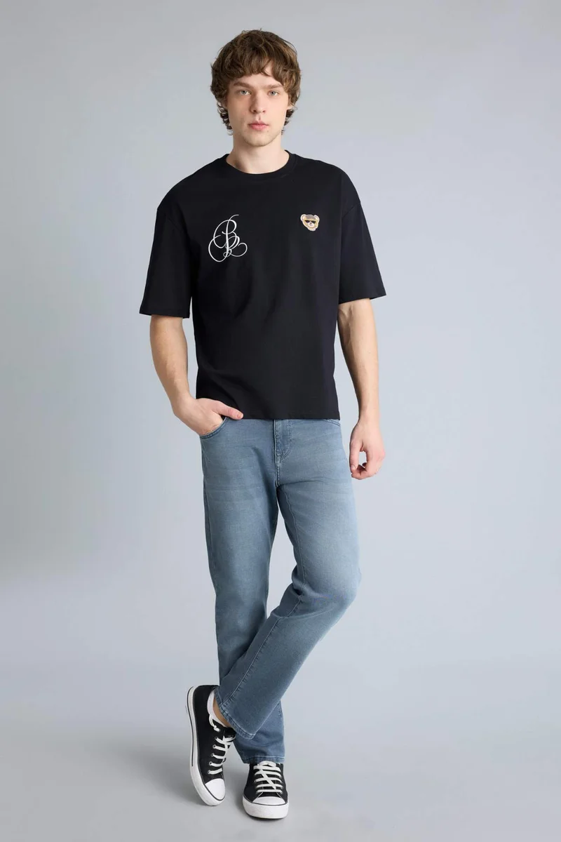 ديفاكتو Boxy Fit Printed Short Sleeve T-Shirt