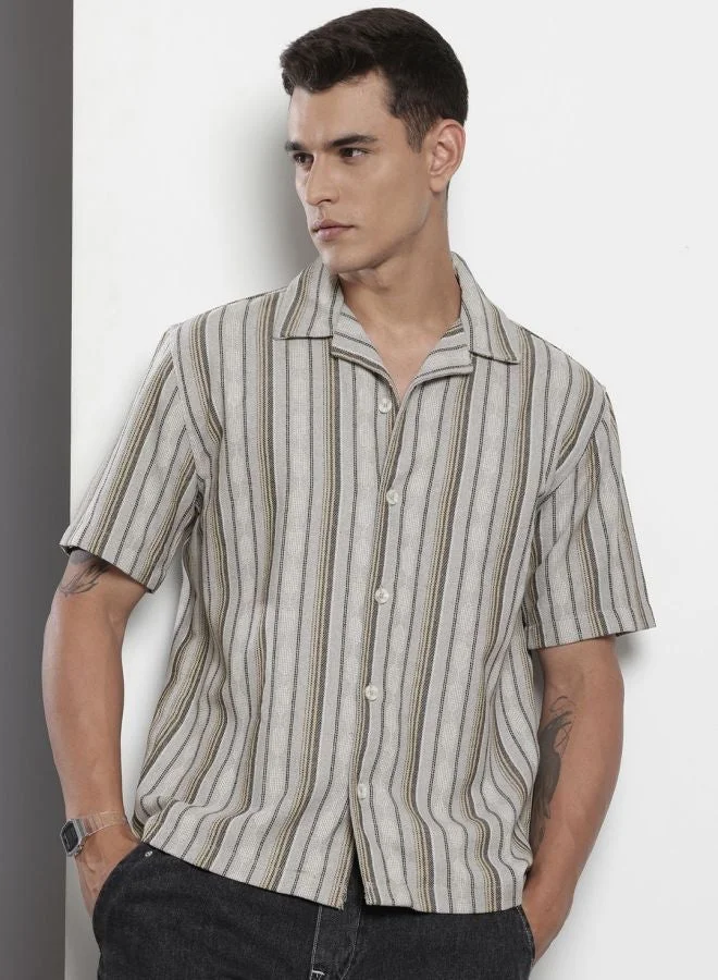 ذا انديان كراج كو Men Relaxed Fit Striped Cuban Collar Half Sleeves Shirt