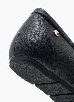 Le Confort Women Textured Slip-On Loafers  - Image 5
