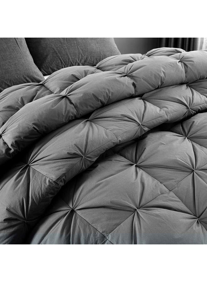 HOMBYS 120x128 غطاء سرير ملكي كبير من الريش والداون، غطاء سميك رمادي مع طيات، غطاء فائق الحجم وناعم للملوك لجميع الفصول - Image 4