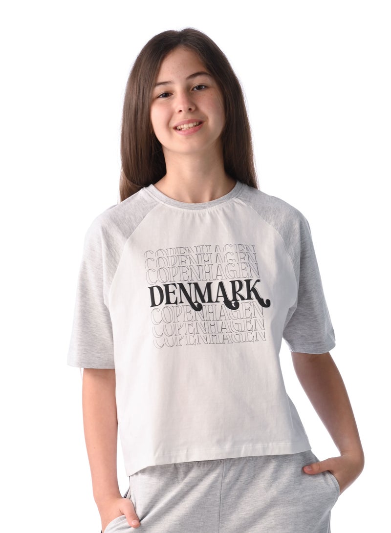 فكتور اند جين طقم بناتي قطعتين - بلوزة مزينة مع بنطال مستقيم مطابق - Image 3