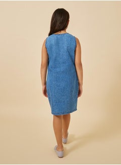 Styli Color Block Panelled Denim A-Line Dress  - Image 4