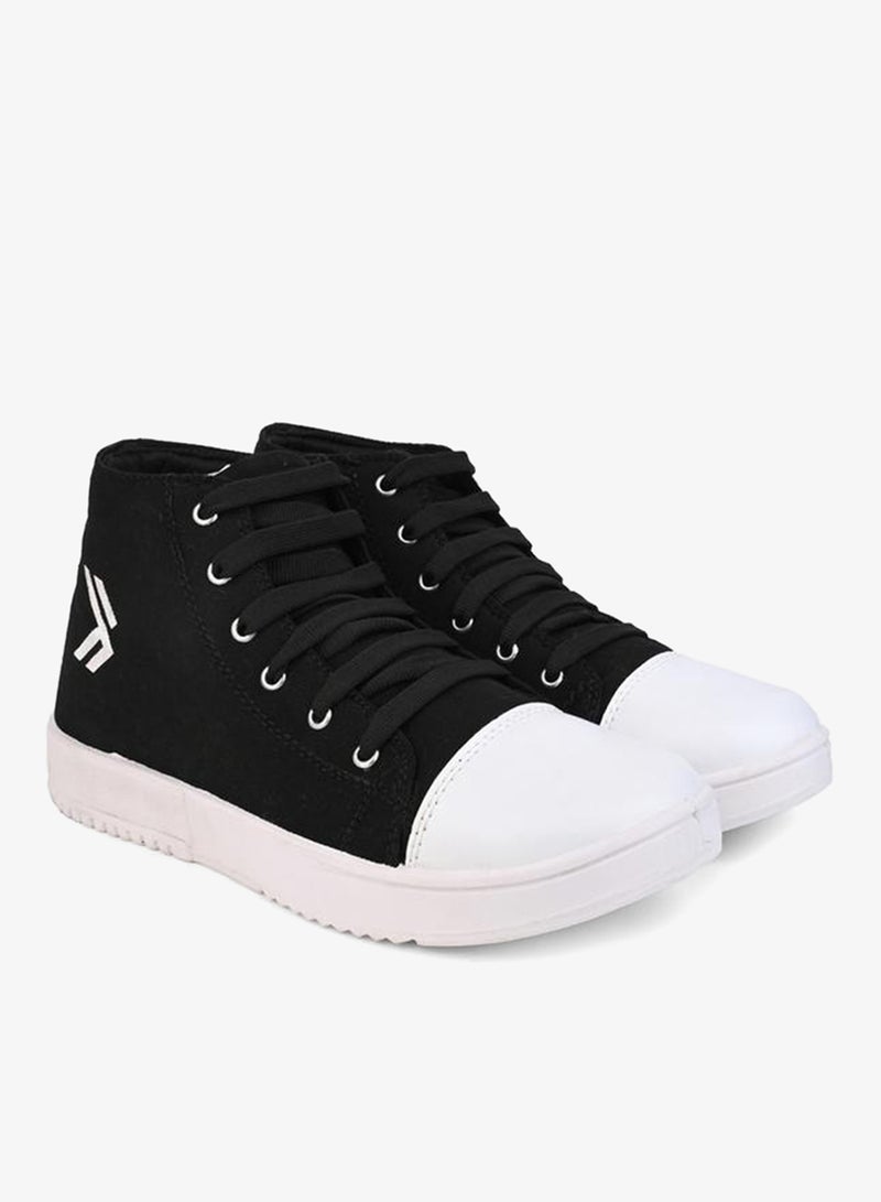 ستايلي حذاء رياضي برباط وطبعة جرافيكية عالية الرقبة - Image 2