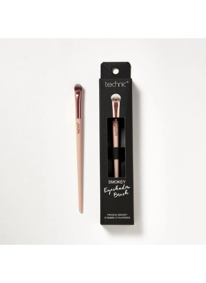 Technic Technic Smokey Eyeshadow Brush 