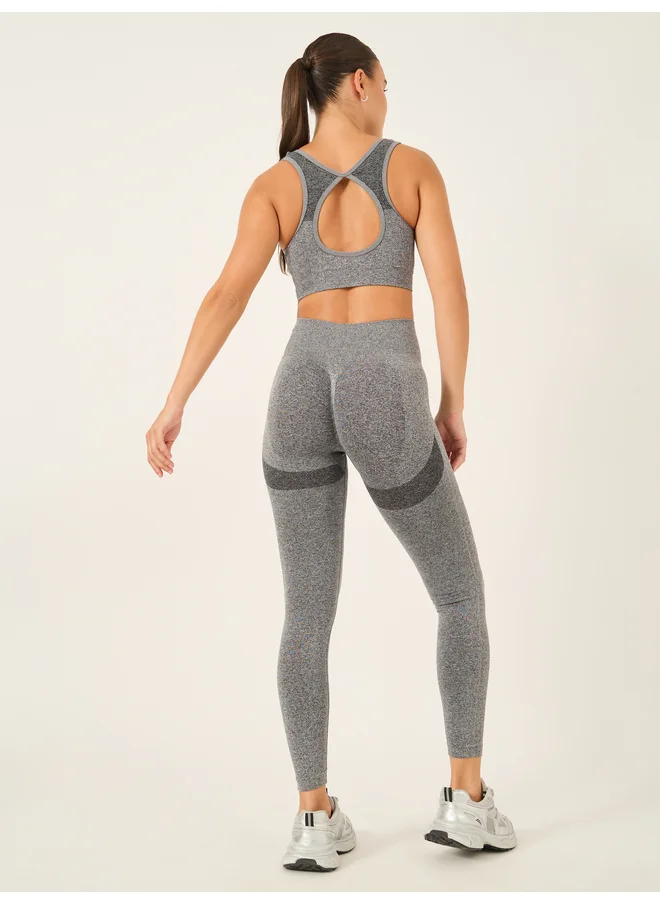 Styli Styli Active Seamless Back Teardrop Cut Out Sports Bra and Jacquard Leggings Set