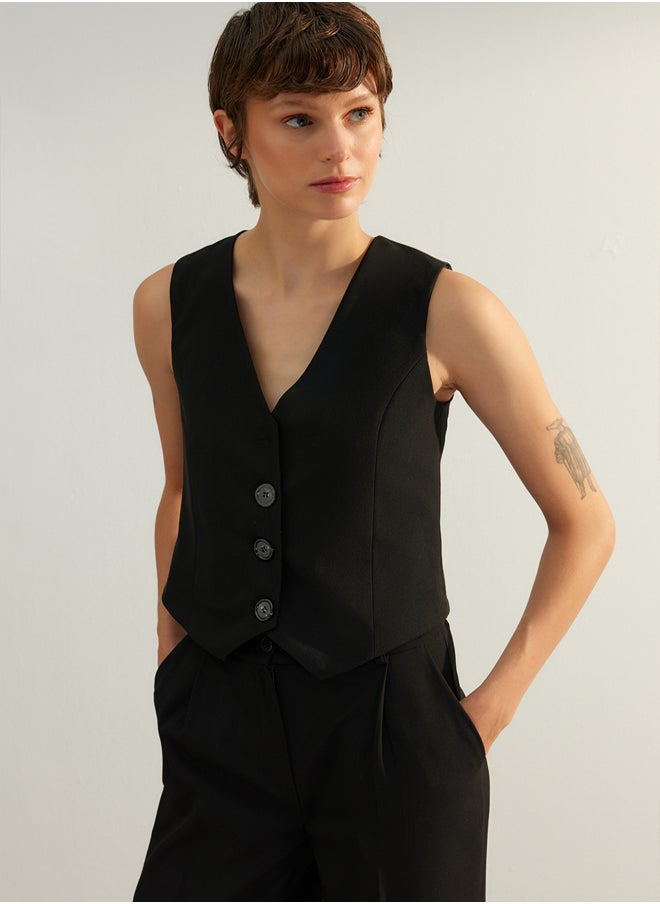 trendyol Black Premium Woven Vest with Buttons TWOAW24YE00061  - Image 1