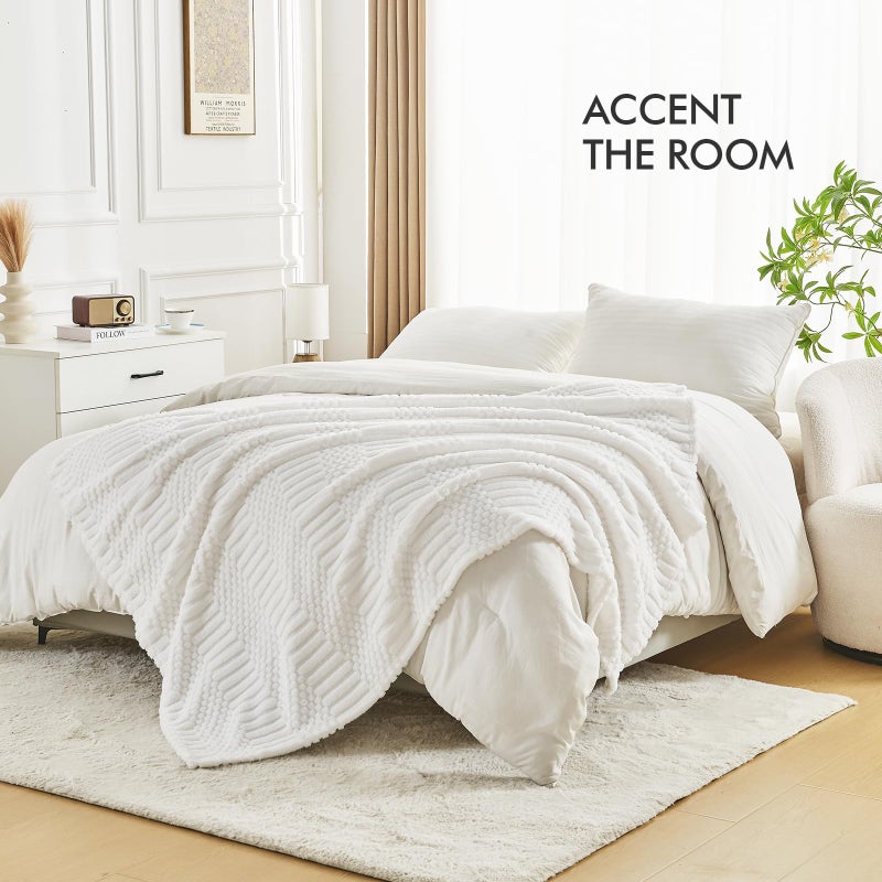 lifein Fall Throw Blanket for Couch-Soft White Boho Bed Throw Blanket Fleece Cozy Blanket for Autumn Cute White Fluffy Lightweight Blankets&Throws for Sofa Chair Home Decor Woman Man(50x60 White) - Image 4
