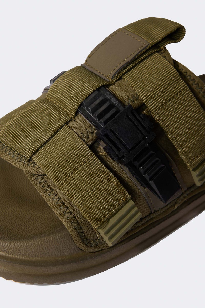 DeFacto Green Man Flat Sole Single Band Slippers Casual - Image 4