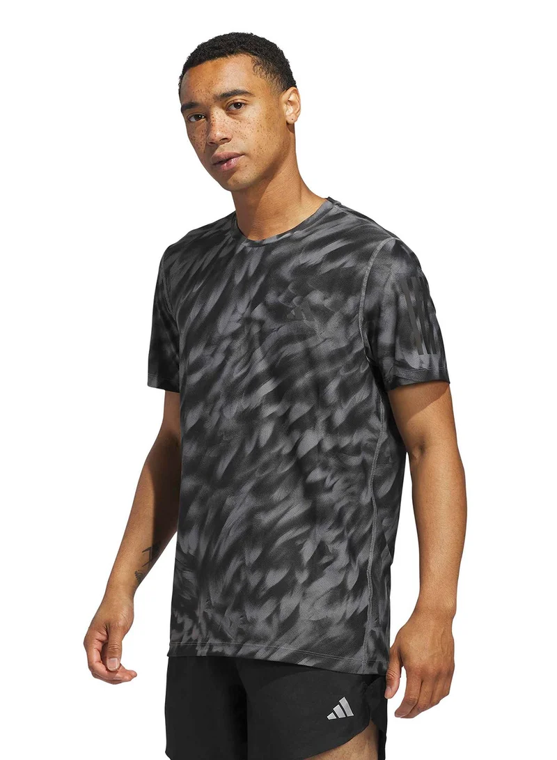 اديداس تيشيرت بطباعة شاملة امتلك الجري