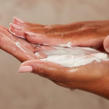 Mama Mio Tummy Rub Scrub 180 ml Pregnancy Gentle Body Exfoliator For Dry Skin 97 Percent Natural Origin - Image 3