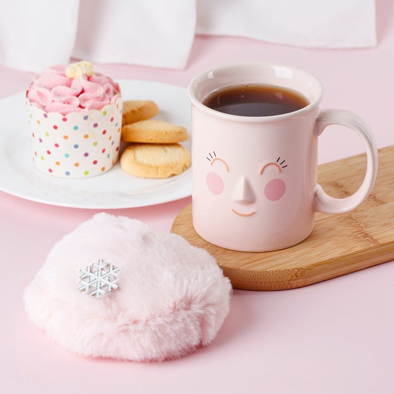 Midi Ceramic cup with cute face and snowflake brooch - Image 3