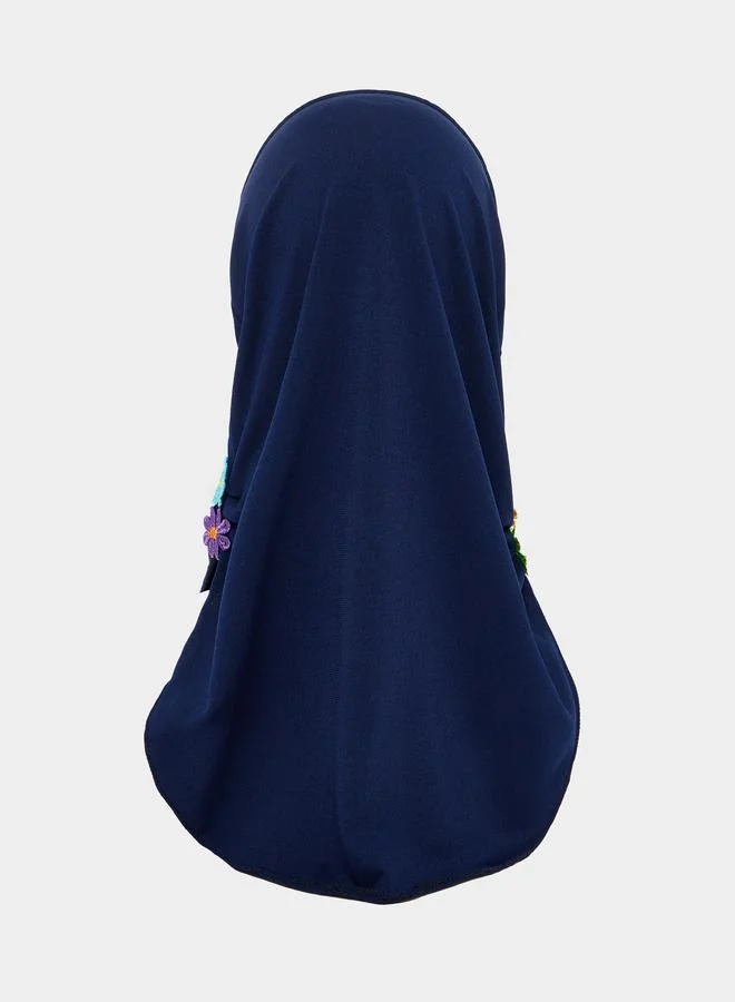 ستايلي حجاب بقطن شاش مزين بزهور