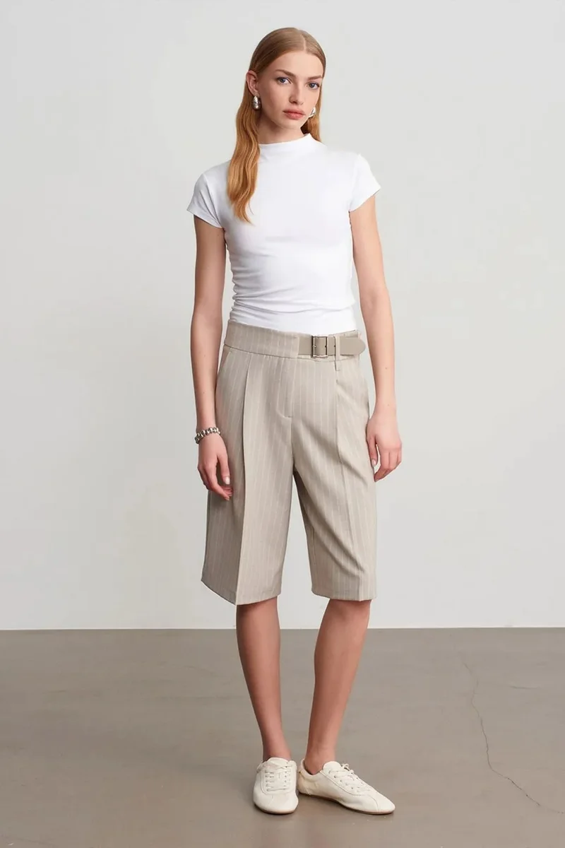 DILVIN High-Waist Striped Tailored Shorts With Belt