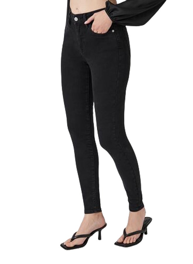 FOREVER 21 Curved Skinny Contour Jeans - Image 1