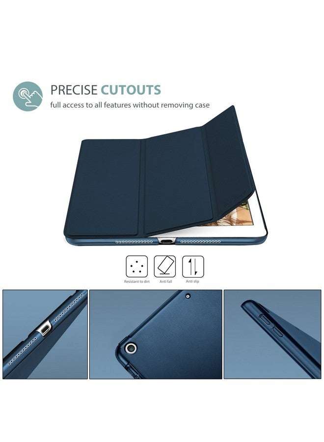 بروكاس جراب ProCase Smart Case لجهاز iPad 9.7 بوصة iPad الجيل السادس/الخامس 2018 2017 (طراز: A1893 A1954 A1822 A1823)، جراب رفيع للغاية وخفيف الوزن مع غطاء خلفي شفاف غير لامع ذكي - أزرق داكن - Image 3