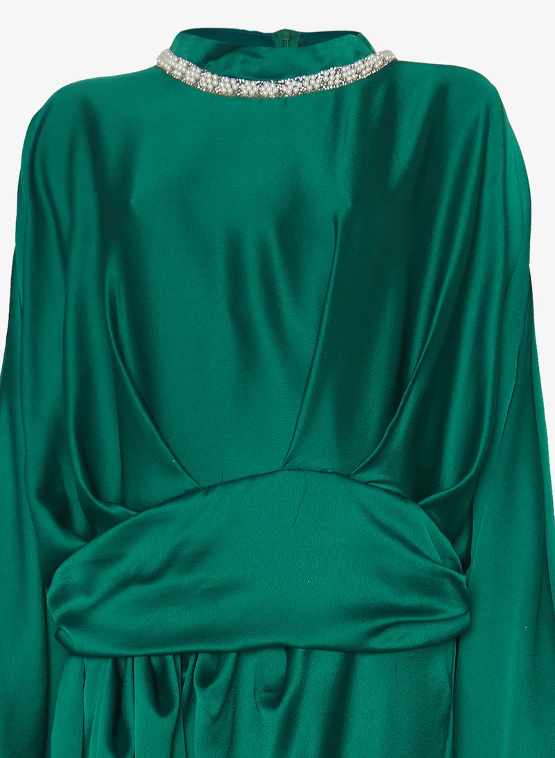 خزانة Plus size Draped Dress With Embellished Neckline