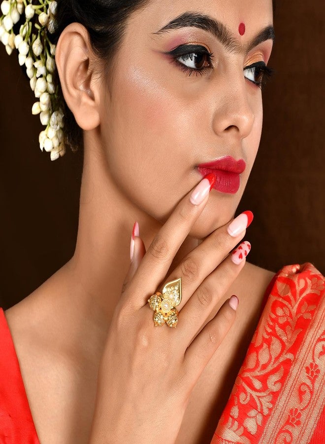 VOYLLA Aradhana Savi Ring - Image 3