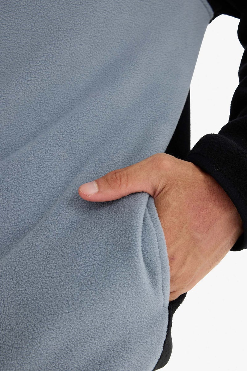 DeFacto Black Man Relax Fit Half Turtleneck Zip Up Fleece Cardigan Casual - Image 5
