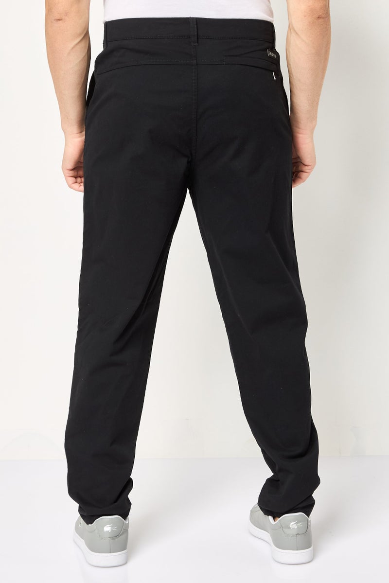 DKNY بنطلون تشينو عادي للرجال، أسود - Image 4