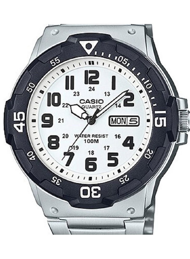Casio Men Watch Analog White Dial Stainless Steel Band MRW-200HD7BVDF - Image 3