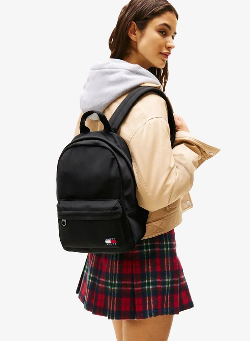 TOMMY JEANS Logo Detailed Zip Through Backpack