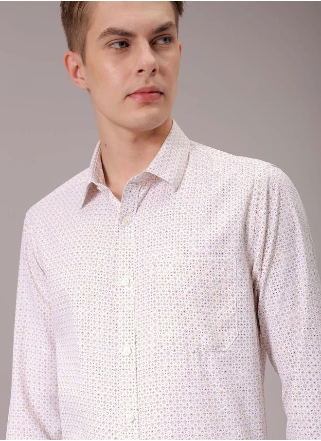 The Indian Garage Co Men Slim Fit Ditsy Printed Full Sleeves Cutaway Collar Formal Shirt