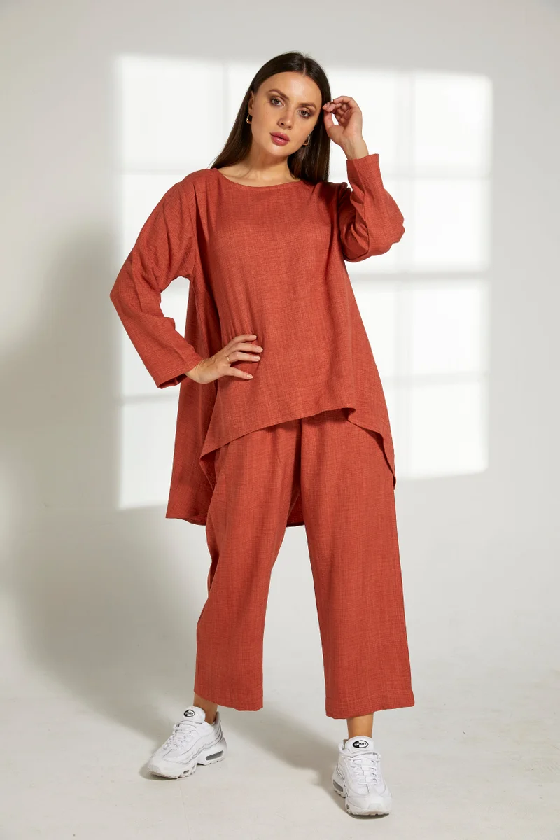 Moistreet Asymmetric Boat Neck Top & Pants Set