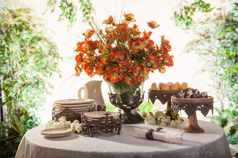 GG Collection حامل أطباق العشاء GG Collection Acanthus بقطر 12 بوصة - Image 3