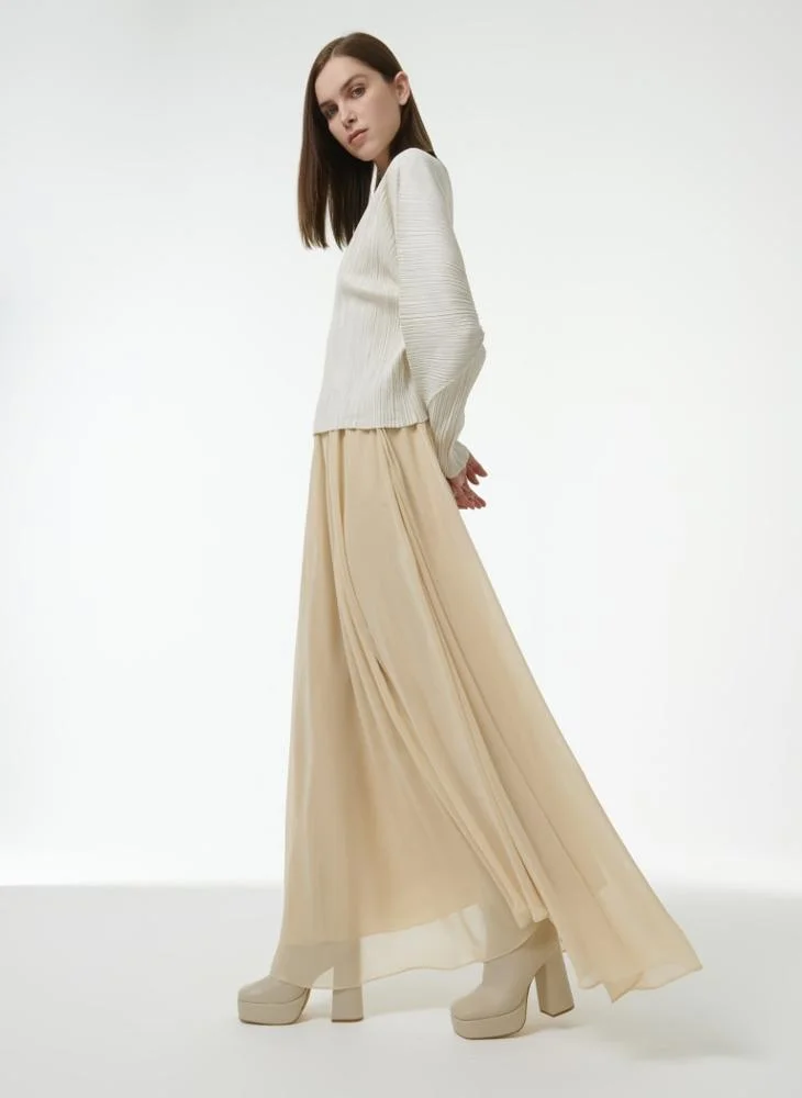 Leem Maxi Sleeve Plisse Top