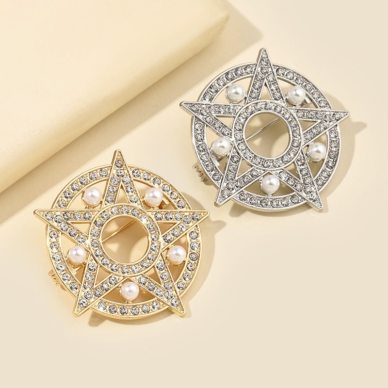 Retro Magic Array Pentagram Pearl Simple Hollow Diamond Suit Sweater Brooch - Image 2