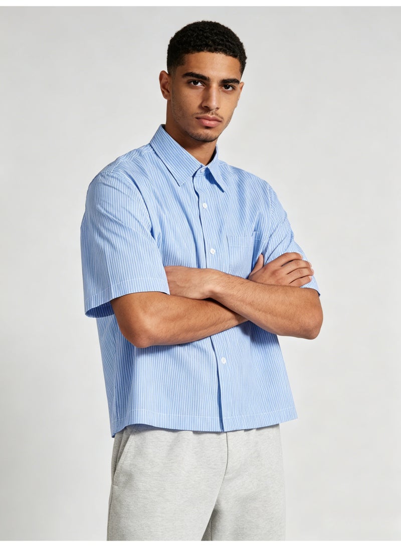 زارا ZARA Men’s Blue Vertical Stripe Short Sleeve Button Down Shirt - Image 2
