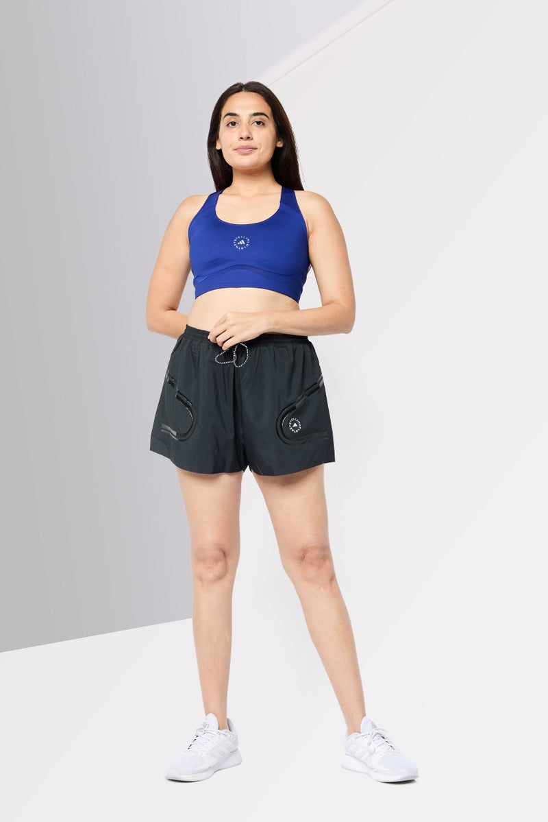 Adidas صدرية رياضية متوسطة الدعم للنساء من أديداس بتصميم ستلا مكارتني، لون أزرق داكن - Image 2