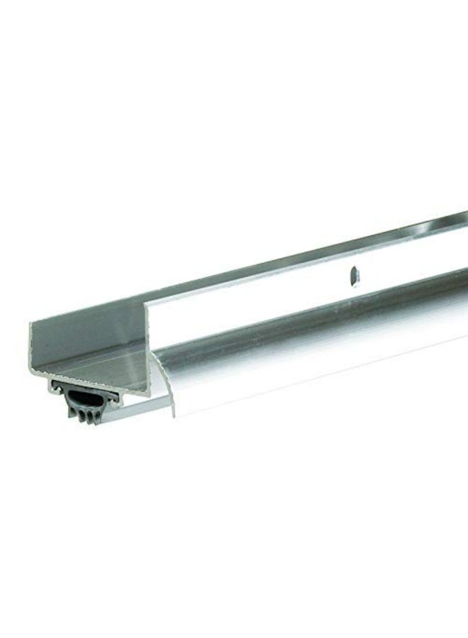 فروست كينج مانع تسرب أسفل الباب شكل L مع غطاء تصريف وحشوة فينيل فضي 1-3/4 × 36 بوصة U37H - Image 2