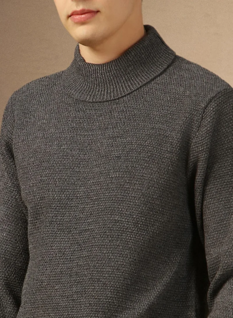 Dennis Lingo SWEATER
