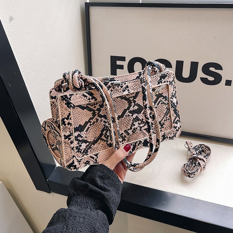 2025 Spring New Casual Casual Bag Niche Design Fashion Trend Women'S Shoulder Messenger Bag Small Square Bag - Image 1