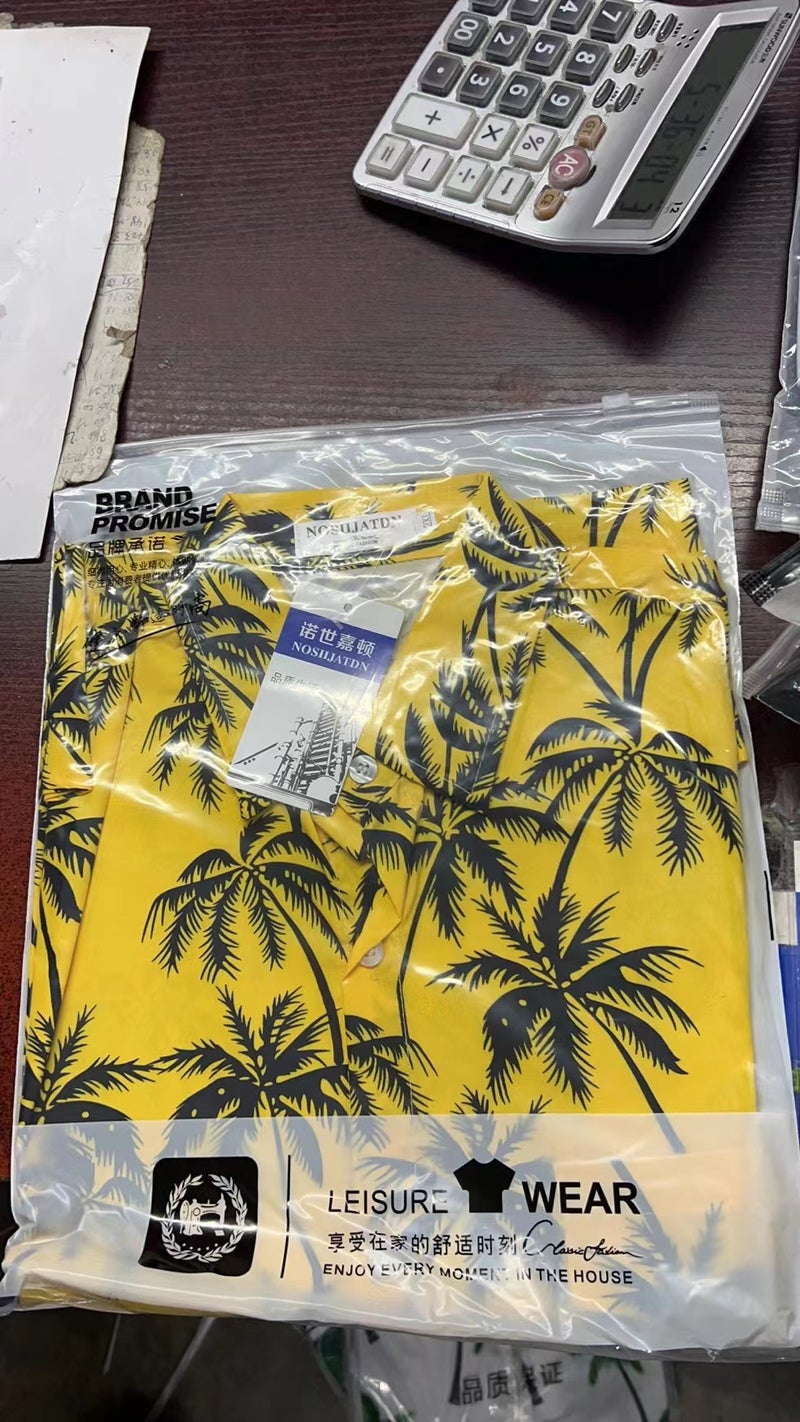 Ins Super Popular Floral Shirt Vintage Hong Kong Style Chic Short Sleeve Beach Vacation Hawaiian Floral Shirt For Lovers Same Style - Image 1