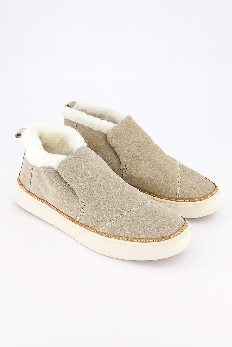 TOMS Women Paxton Suede Sneaker W and Faux Fur Linning, Grey - Image 1