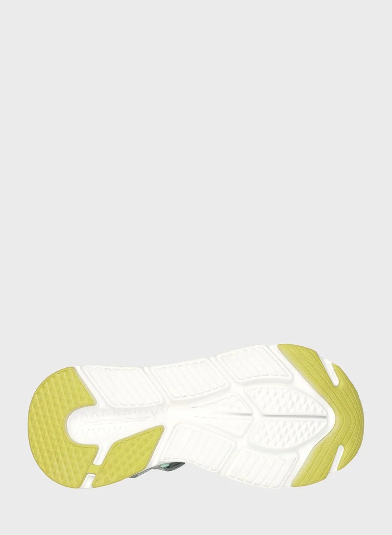 SKECHERS Max Cushioning Slay