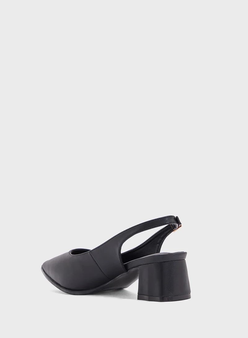 إس دي. فيلانو Mid Heeled Pointed Pump