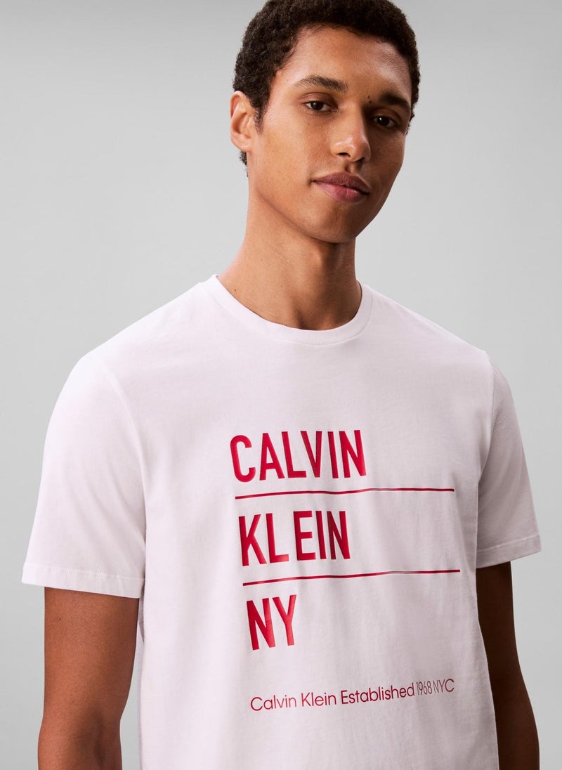 Calvin Klein Jeans 30S Graphic Crew Neck T-Shirt - Image 4