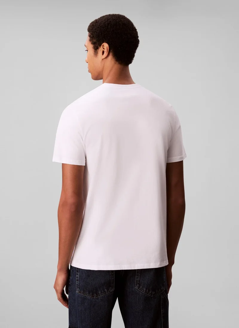 كالفن كلاين جينز تيشيرت بياقة دائرية برسومات