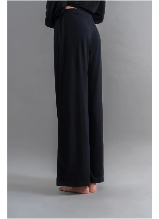 NeceSera LuxFlo Travel Black Flared Pajamas