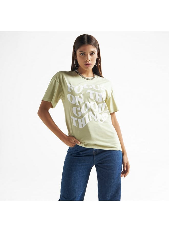 FAV Slogan Print T-shirt with Crew Neck and Drop Shoulder Sleeves  - Image 1