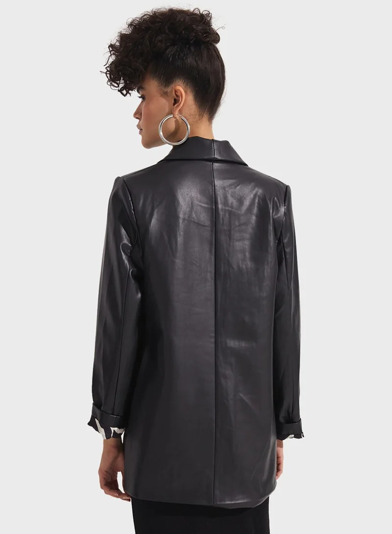 جون Tailored Blazer