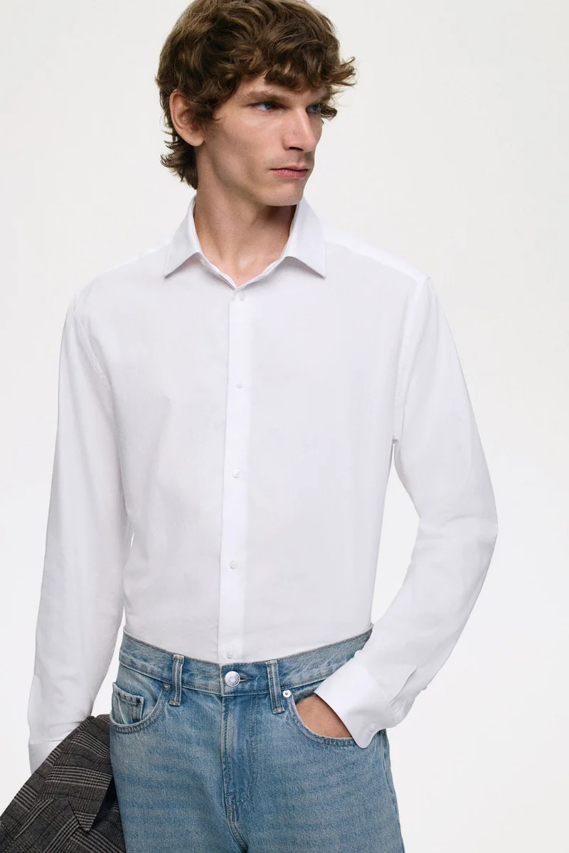 اتش اند ام قميص قطني بقصّة ضيقة