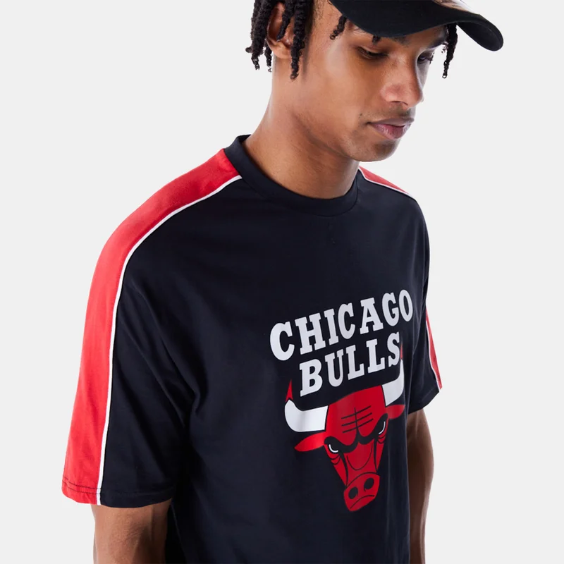 NEW ERA Men's NBA Chicago Bulls Panel T-Shirt